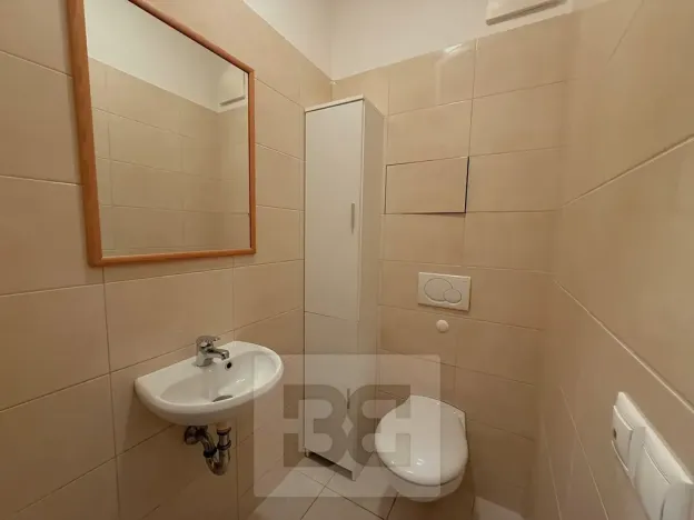 Pronájem bytu 2+kk, Praha - Holešovice, Varhulíkové, 63 m2