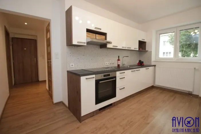 Pronájem bytu 2+1, Kolín - Kolín II, Na Magistrále, 54 m2