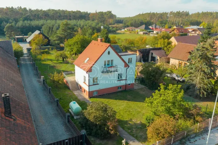 Prodej rodinného domu, Skorkov - Podbrahy, 159 m2