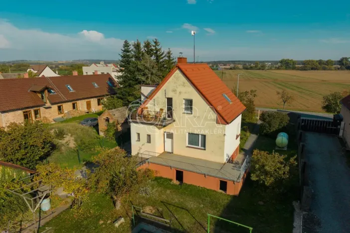 Prodej rodinného domu, Skorkov - Podbrahy, 159 m2