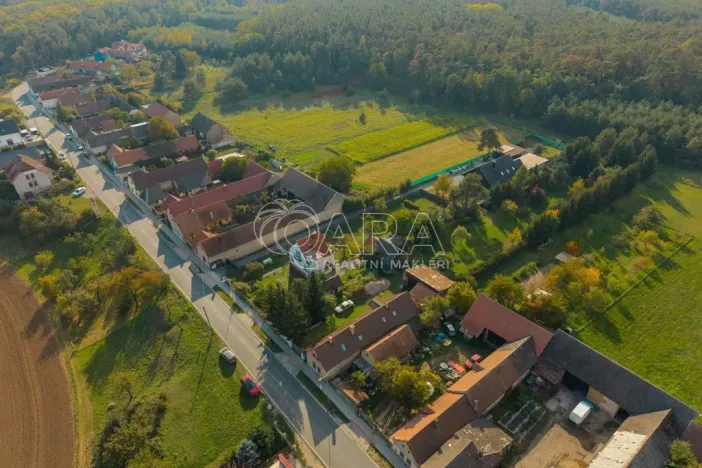 Prodej rodinného domu, Skorkov - Podbrahy, 159 m2