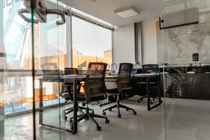 Pronájem obchodního prostoru, Brno, Plynárenská, 1000 m2
