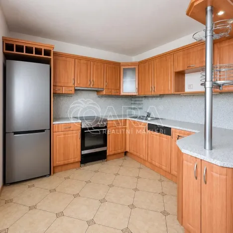 Prodej bytu 3+1, Odry, sídliště Míru, 76 m2
