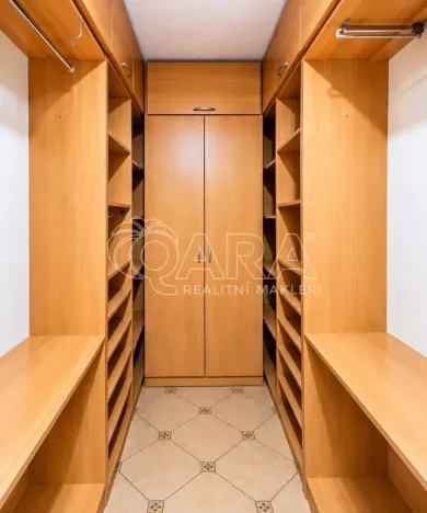 Prodej bytu 3+1, Odry, sídliště Míru, 76 m2