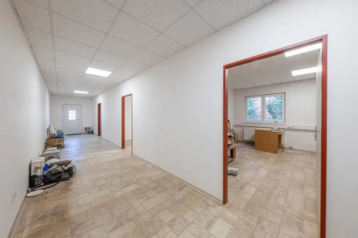 Pronájem skladu, Dolní Roveň - Horní Roveň, 3580 m2