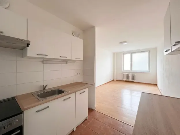 Pronájem bytu 2+kk, Most, Kpt. Jaroše, 41 m2