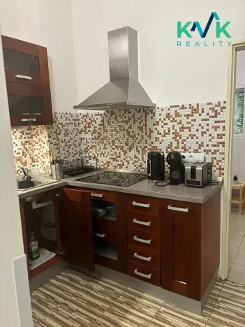 Pronájem bytu 2+kk, Karlovy Vary, Libušina, 47 m2
