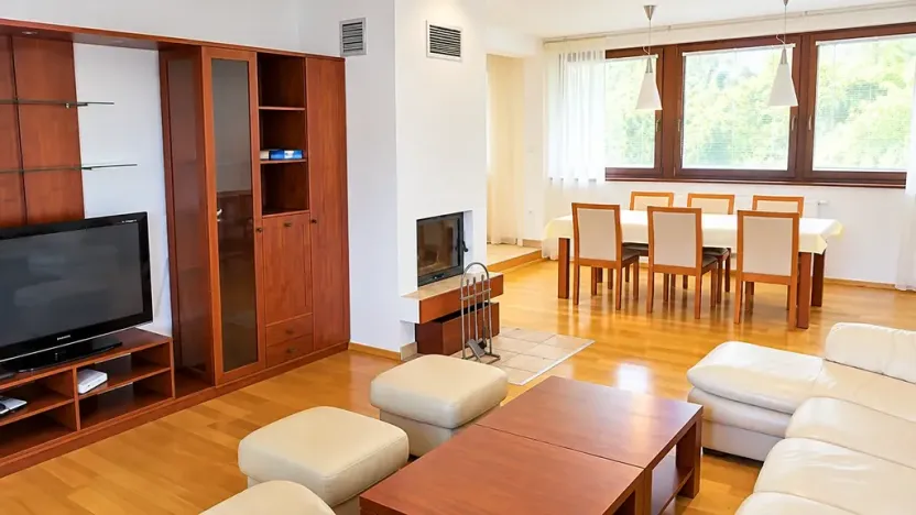 Pronájem rodinného domu, Luhačovice, Antonína Slavíčka, 250 m2