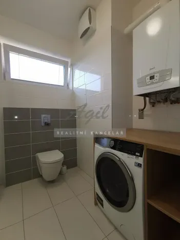 Pronájem bytu 1+kk, Šlapanice, 38 m2