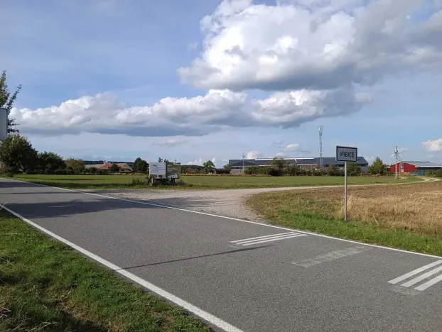Dražba pozemku pro bydlení, Vrbice, 9030 m2
