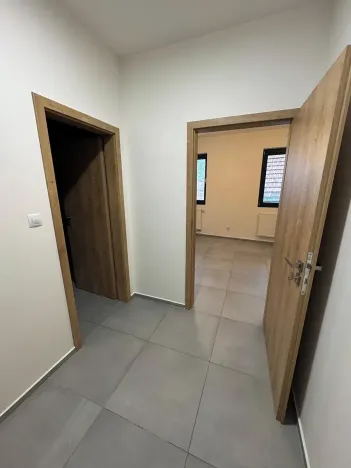 Pronájem bytu 1+kk, Ivančice, Kounická, 38 m2