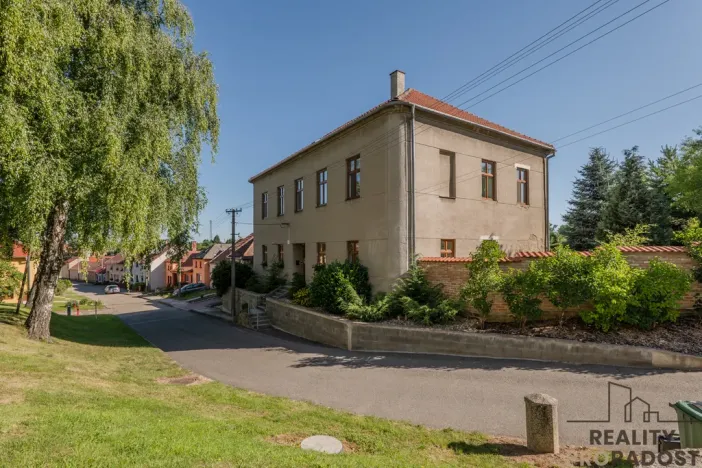 Prodej rodinného domu, Kučerov, 292 m2
