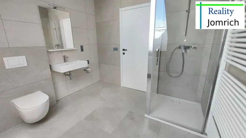 Pronájem bytu 1+kk, Liberec, Moskevská, 40 m2