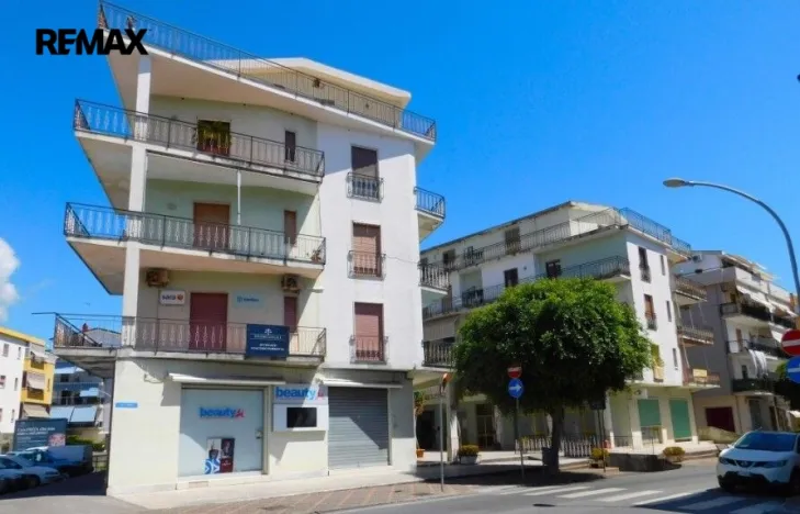 Prodej bytu 3+1, Scalea, Itálie, 80 m2