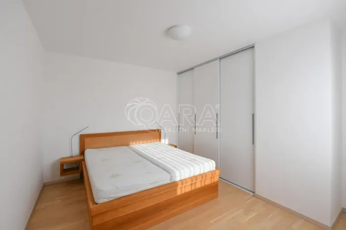 Prodej bytu 2+kk, Praha - Zličín, Lanžhotská, 61 m2