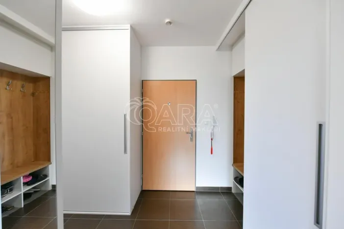 Prodej bytu 2+kk, Praha - Zličín, Lanžhotská, 61 m2
