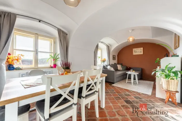 Prodej bytu 4+kk, Letovice, Zámek, 183 m2