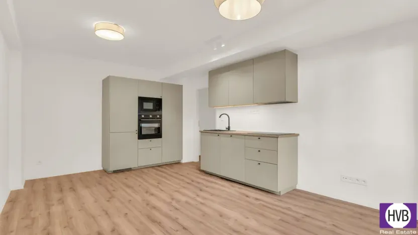 Prodej bytu 3+kk, Praha, Oblouková, 63 m2