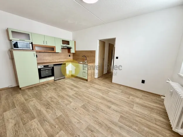 Pronájem bytu 2+kk, Strakonice - Strakonice I, Mládežnická, 41 m2
