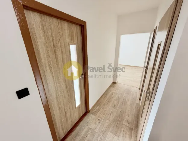 Pronájem bytu 2+kk, Strakonice - Strakonice I, Mládežnická, 41 m2