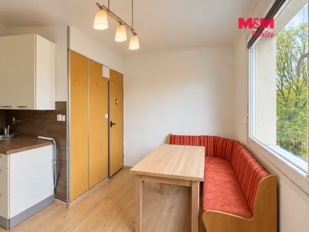 Prodej bytu 2+1, Ústí nad Labem - Severní Terasa, Maková, 58 m2