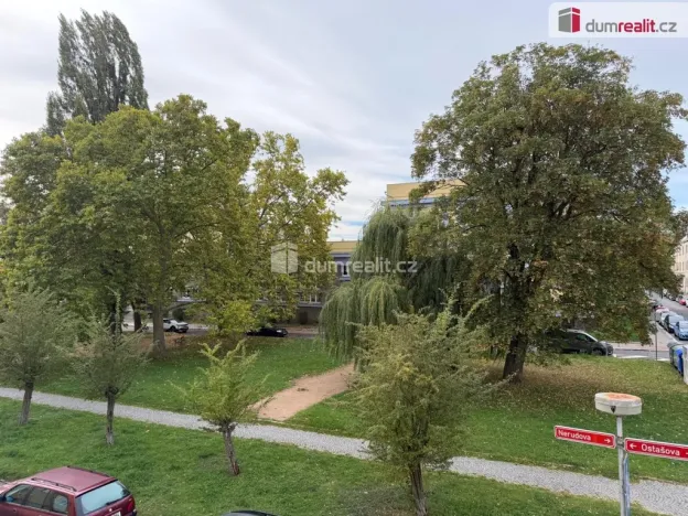 Prodej bytu 2+1, Kutná Hora - Hlouška, Ostašova, 55 m2