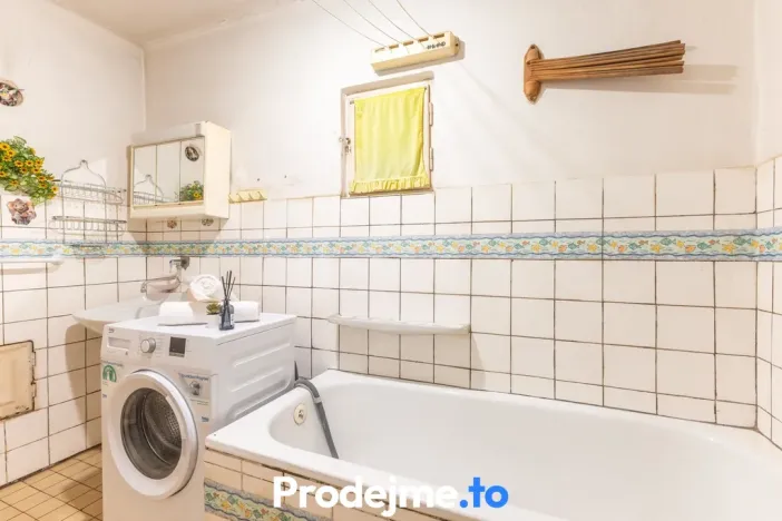Prodej rodinného domu, Podmolí, 98 m2