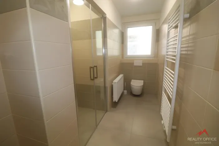 Pronájem bytu 3+kk, Děčín - Děčín IV-Podmokly, Mírové nám., 100 m2
