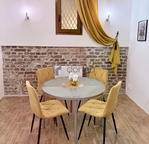 Pronájem bytu 1+kk, Praha, Mozartova, 94 m2
