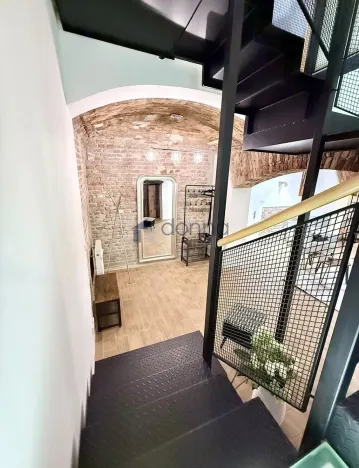 Pronájem bytu 1+kk, Praha, Mozartova, 94 m2