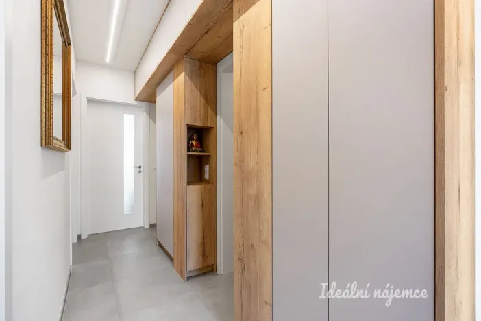 Pronájem bytu 3+kk, Praha - Hostivař, Nurmiho, 70 m2