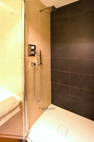Pronájem bytu 2+kk, Olomouc - Lazce, Dlouhá, 70 m2