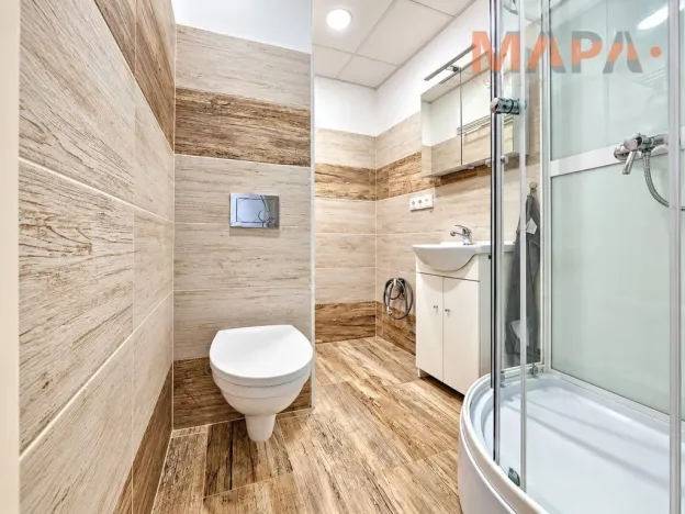 Pronájem bytu 1+1, Chomutov, Kostnická, 35 m2