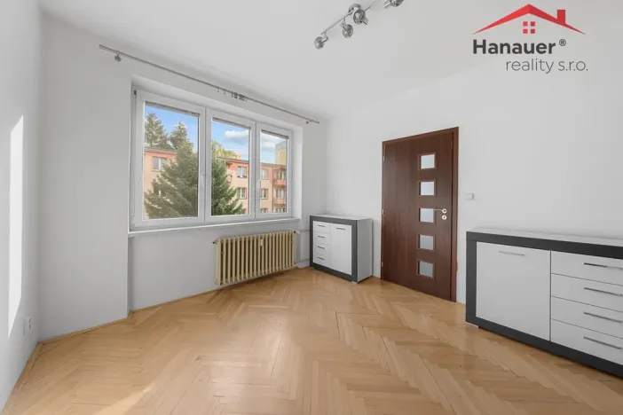 Prodej bytu 3+1, Děčín - Děčín XXXII-Boletice nad Labem, Přímá, 63 m2