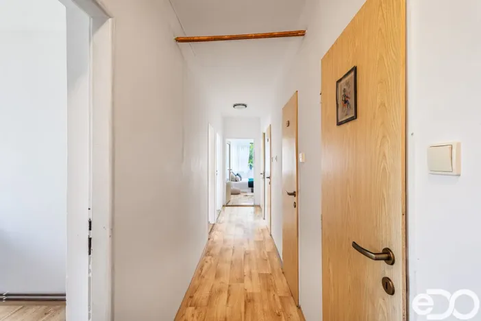 Prodej bytu 3+1, Střevač, 69 m2