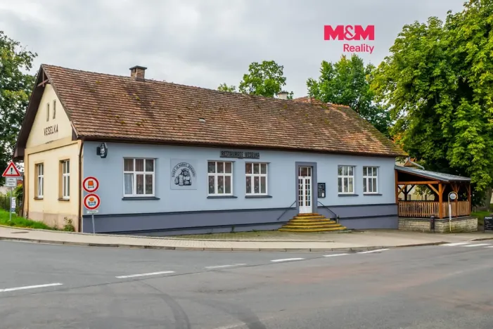Pronájem restaurace, Seč, 292 m2