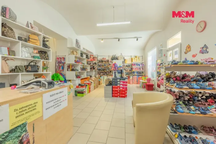 Pronájem obchodního prostoru, Slaný, Palackého, 70 m2