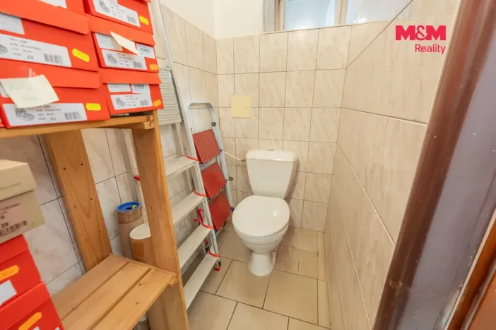 Pronájem obchodního prostoru, Slaný, Palackého, 70 m2