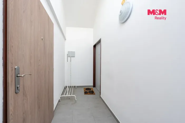 Pronájem bytu 2+1, Pečky, Barákova, 43 m2