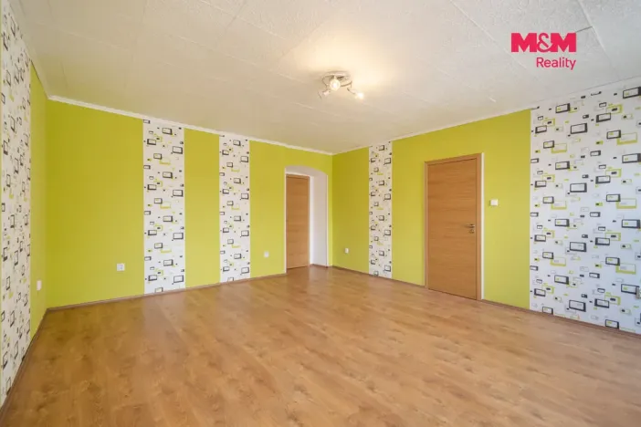 Prodej rodinného domu, Smečno, nám. T. G. Masaryka, 116 m2