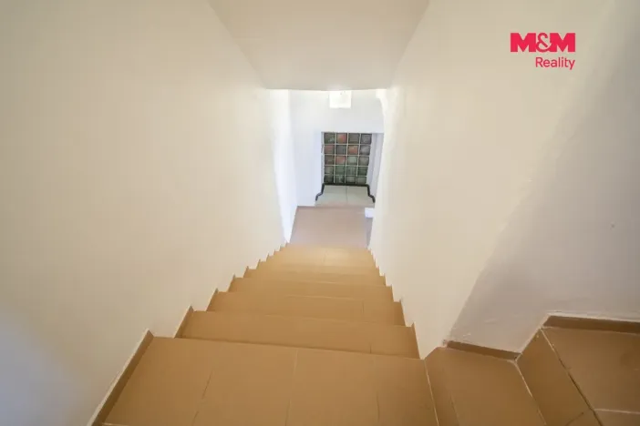 Prodej rodinného domu, Smečno, nám. T. G. Masaryka, 116 m2