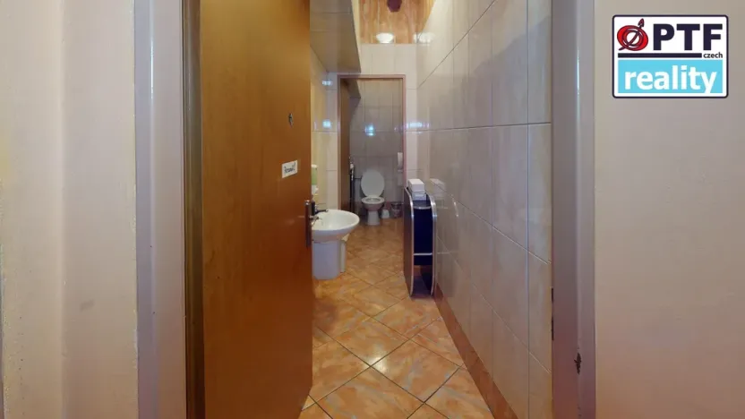 Pronájem obchodního prostoru, Plzeň, Americká, 140 m2