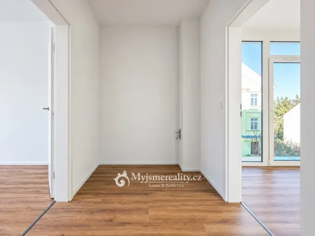 Prodej bytu 3+kk, Znojmo, Jarošova, 76 m2