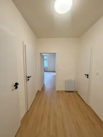 Prodej bytu 2+kk, Praha - Vysočany, Na břehu, 57 m2