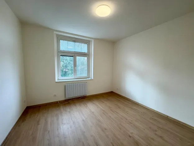 Prodej bytu 2+kk, Praha - Vysočany, Na břehu, 57 m2