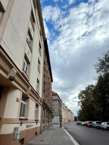 Prodej bytu 2+kk, Praha - Vysočany, Na břehu, 57 m2