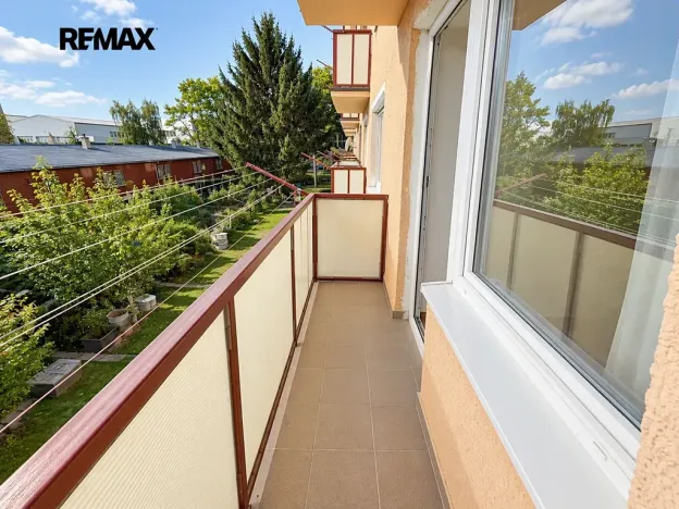Pronájem bytu 1+1, Slavkov u Brna, sídliště Nádražní, 34 m2