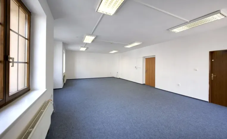 Pronájem kanceláře, Plzeň - Jižní Předměstí, Kollárova, 55 m2