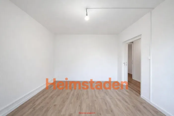 Pronájem bytu 2+1, Karviná - Ráj, Školská, 53 m2