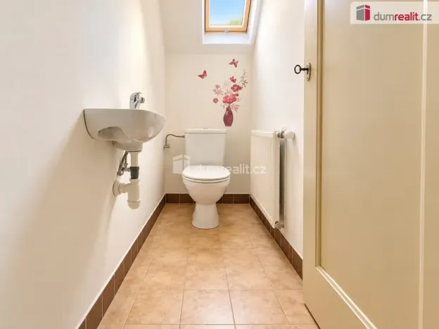 Pronájem rodinného domu, Děčín - Děčín IV-Podmokly, Na Vinici, 90 m2